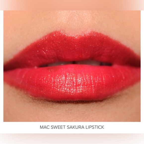 MAC Cosmetics Cremesheen Lipstick in 233 Sweet Sakura - Picture 1 of 11